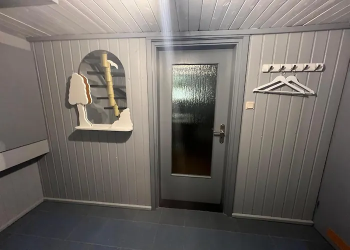 別荘 Rennsteighuetten ブロターオーデ